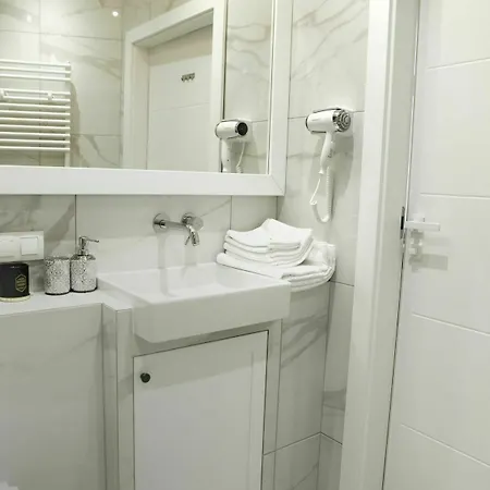 Welcome - Old Town *