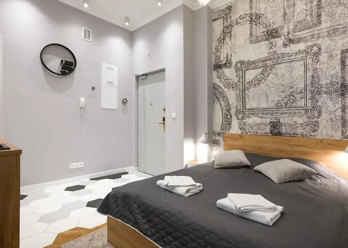 Welcome - Old Town *